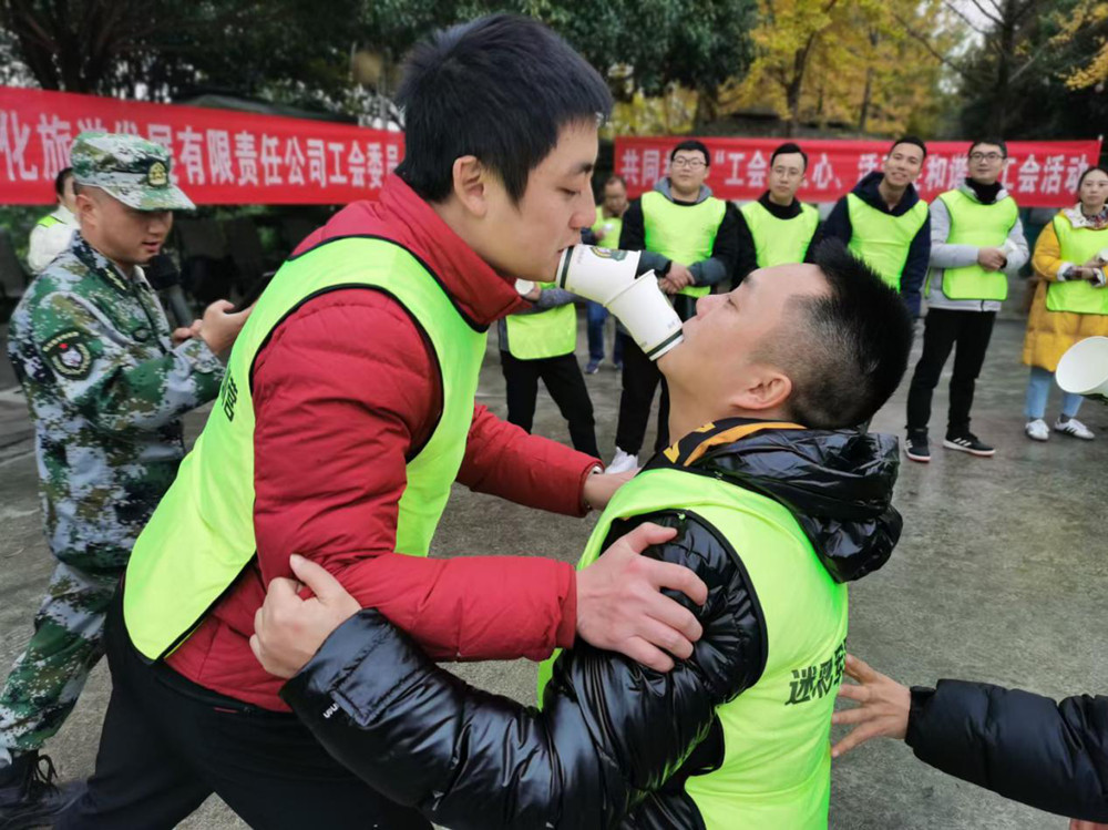 �����l(f��)չ��˾������ů��������Ӵٺ��C